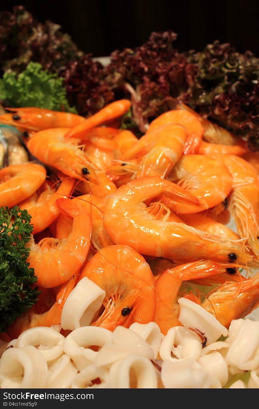 Boiled shrimp on ice for a party