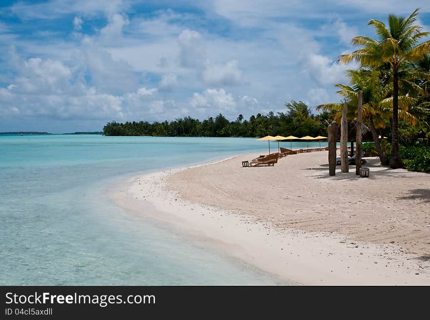 View on the beach within an lagoon in Bora Bora