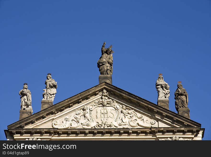 Statues on the roof