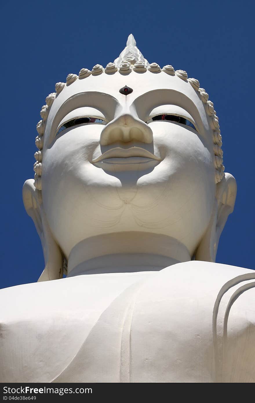 Buddha Image - Phra Mongkol Muni Sri Nachuak