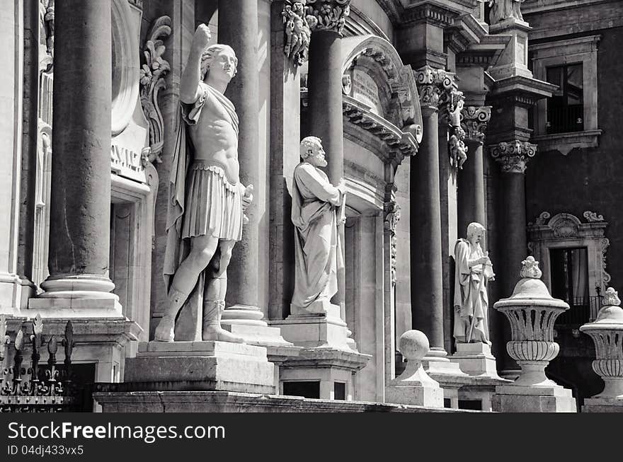 Statues guarding the entrance of catania's duomo in sicily, italy. Statues guarding the entrance of catania's duomo in sicily, italy