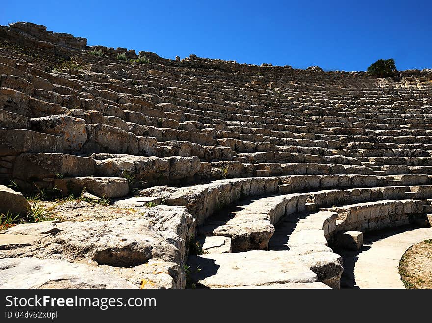 Segesta's theater is situated on a hill that is about 100 m higher than the temple;is situated on a hill that is about 100 m higher than the temple;. Segesta's theater is situated on a hill that is about 100 m higher than the temple;is situated on a hill that is about 100 m higher than the temple;