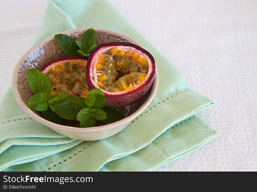 Granadilla with mint