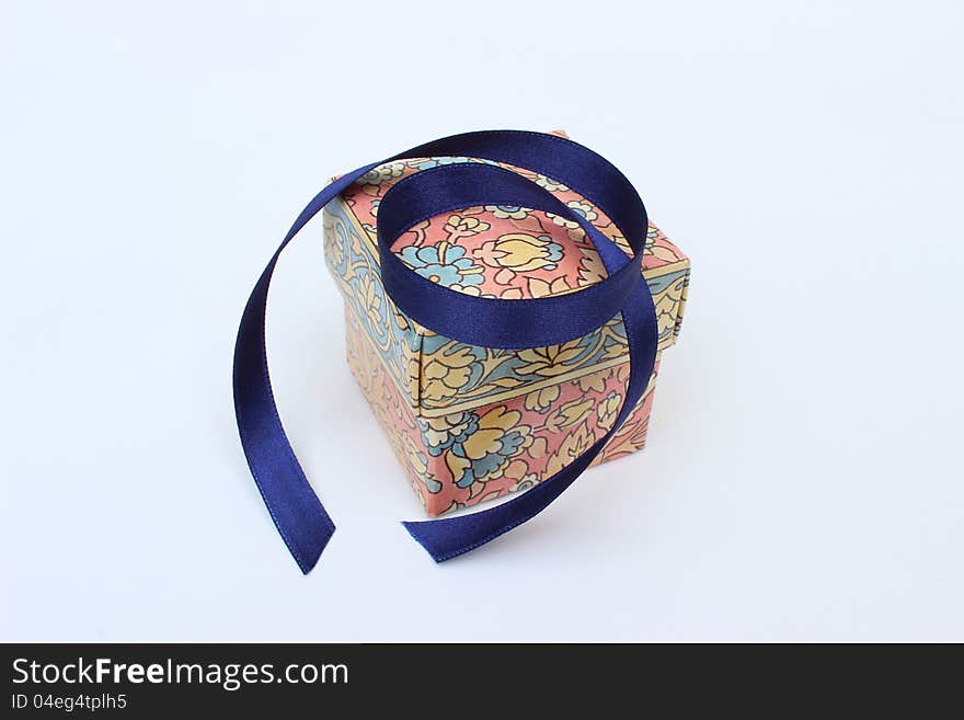 Box and ribbon