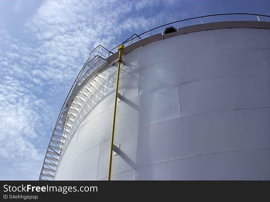 Oil tank closeup