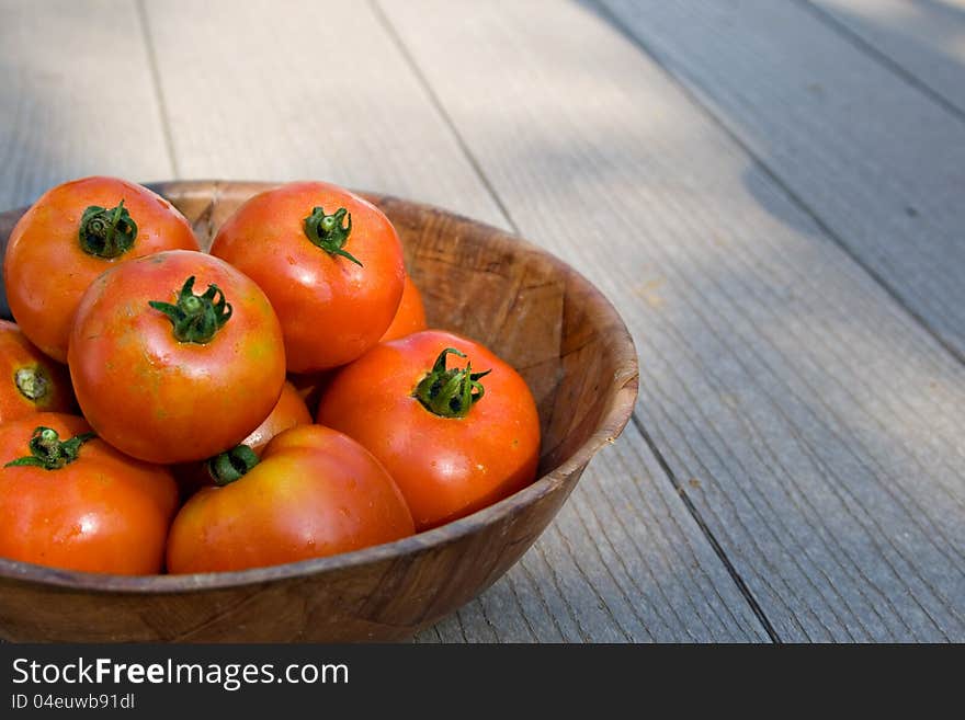 Bowl of tomatos