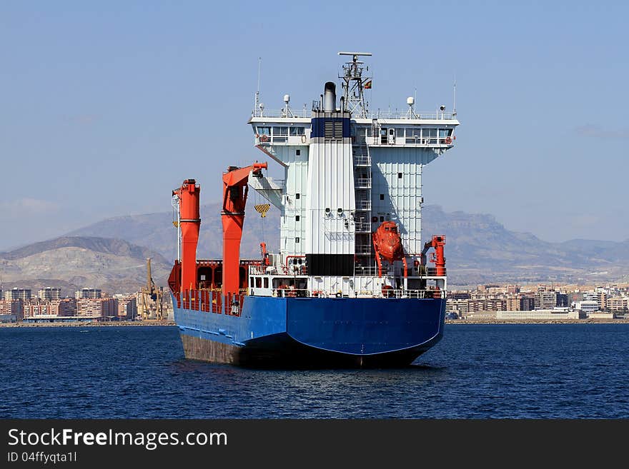 Anchored, bow view