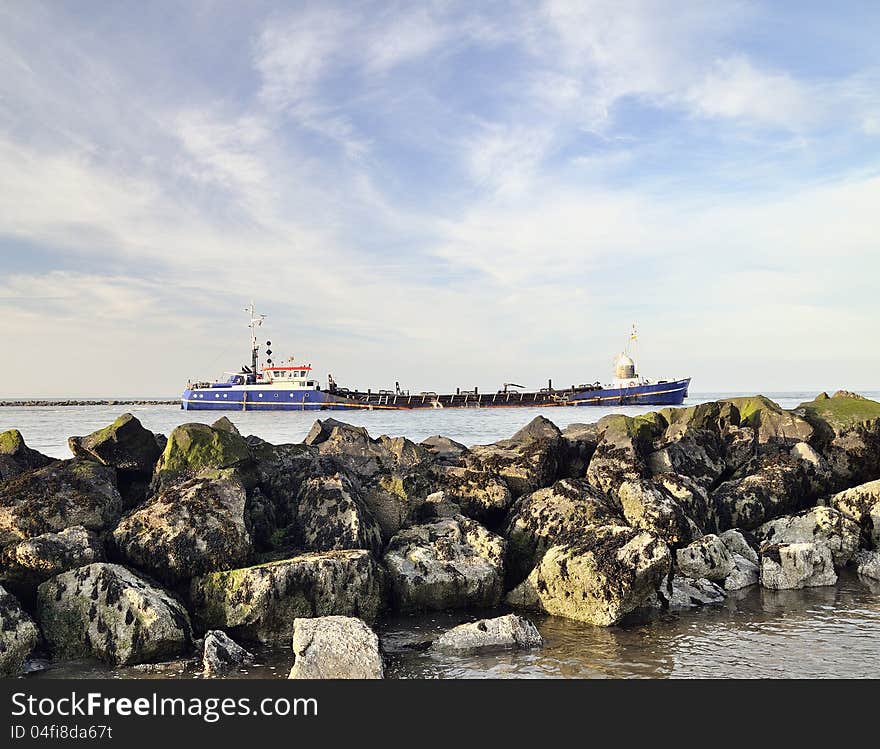 Ship to Drogheda bay