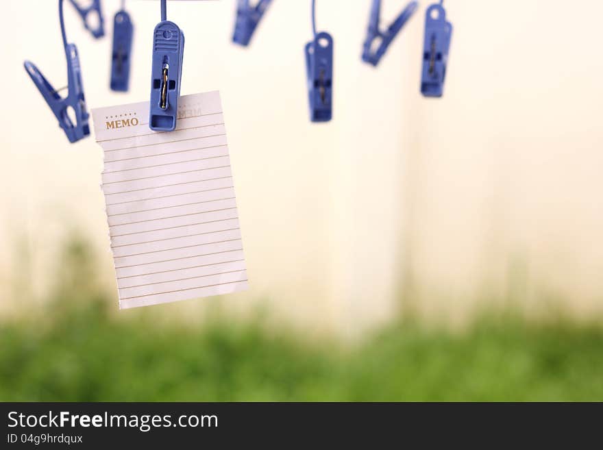 Note paper attach to rope with clothes pins