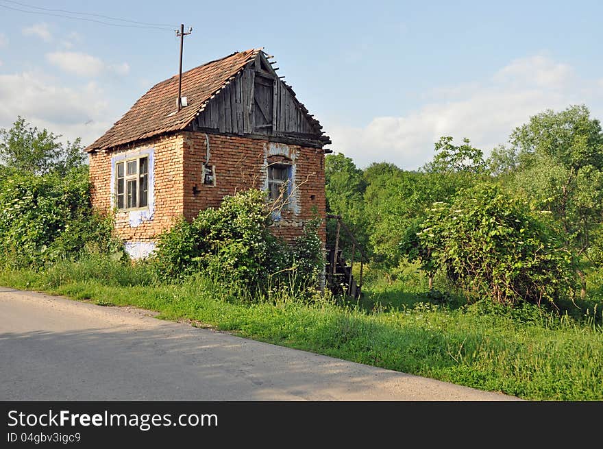 Generic transylvania rural household with old house in Marginimea Sibiului. Marginimea Sibiului is a beautiful ethnographic area in Romania situated west of Sibiu, limited in the southern part by Sadu valley and north by Saliste valley including 18 villages. Generic transylvania rural household with old house in Marginimea Sibiului. Marginimea Sibiului is a beautiful ethnographic area in Romania situated west of Sibiu, limited in the southern part by Sadu valley and north by Saliste valley including 18 villages