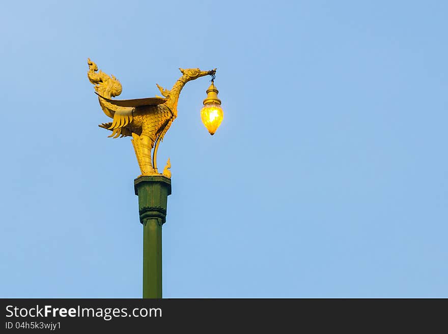 The swan native Thai style street lamp pillar