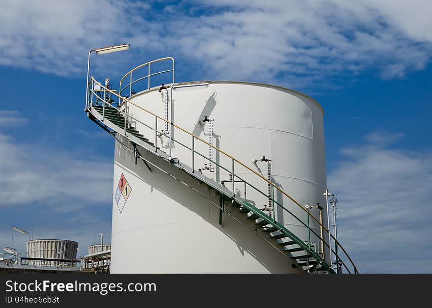 Oil storage tank in petrochemical plant