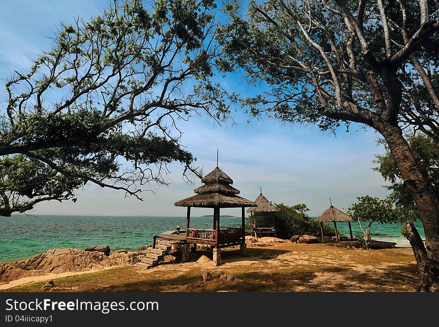 Mun Nok island is a beautiful island in the east of Thailand.
Munnok island is in Rayong province. Mun Nok island is a beautiful island in the east of Thailand.
Munnok island is in Rayong province.