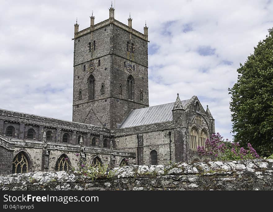 St David's Cathedral (Welsh: Eglwys Gadeiriol Tyddewi) is situated at St David's in the county of Pembrokeshire in the south-west of Wales. The cathedral is named after Saint David (c. 500â€“589) (Welsh: Dewi Sant), who was a Welsh Bishop during the 6th century. He was later regarded as a saint and as the patron saint of Wales. St David's Cathedral (Welsh: Eglwys Gadeiriol Tyddewi) is situated at St David's in the county of Pembrokeshire in the south-west of Wales. The cathedral is named after Saint David (c. 500â€“589) (Welsh: Dewi Sant), who was a Welsh Bishop during the 6th century. He was later regarded as a saint and as the patron saint of Wales.