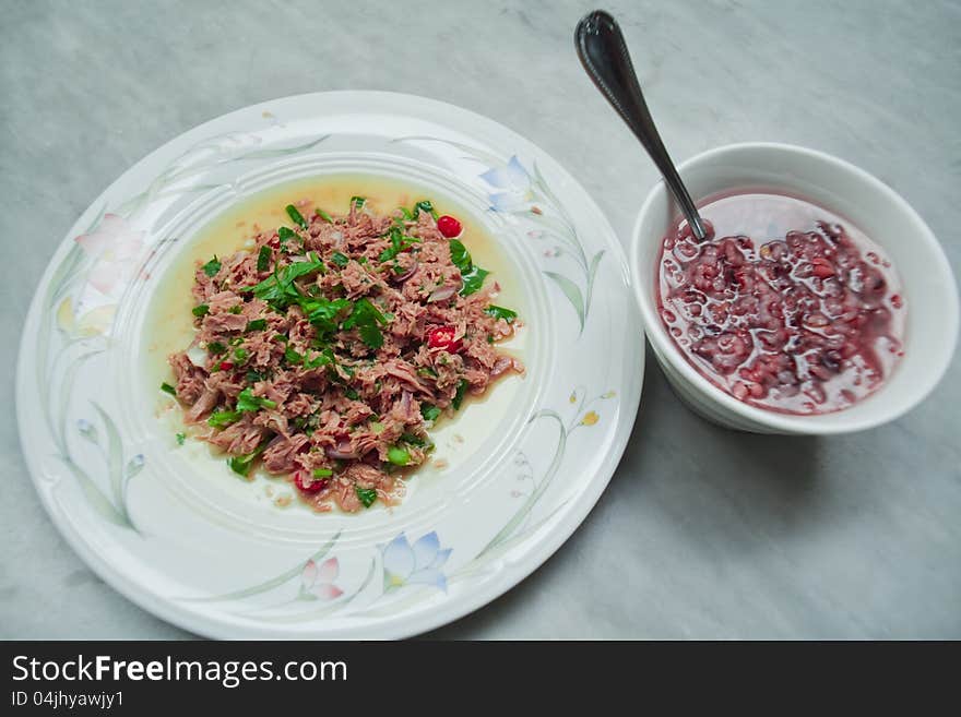 TUNA SALAD WITH RICE SOUP