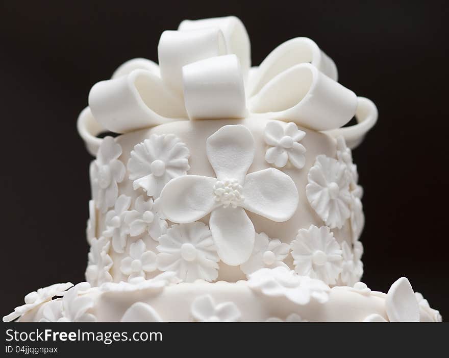 A white wedding cake