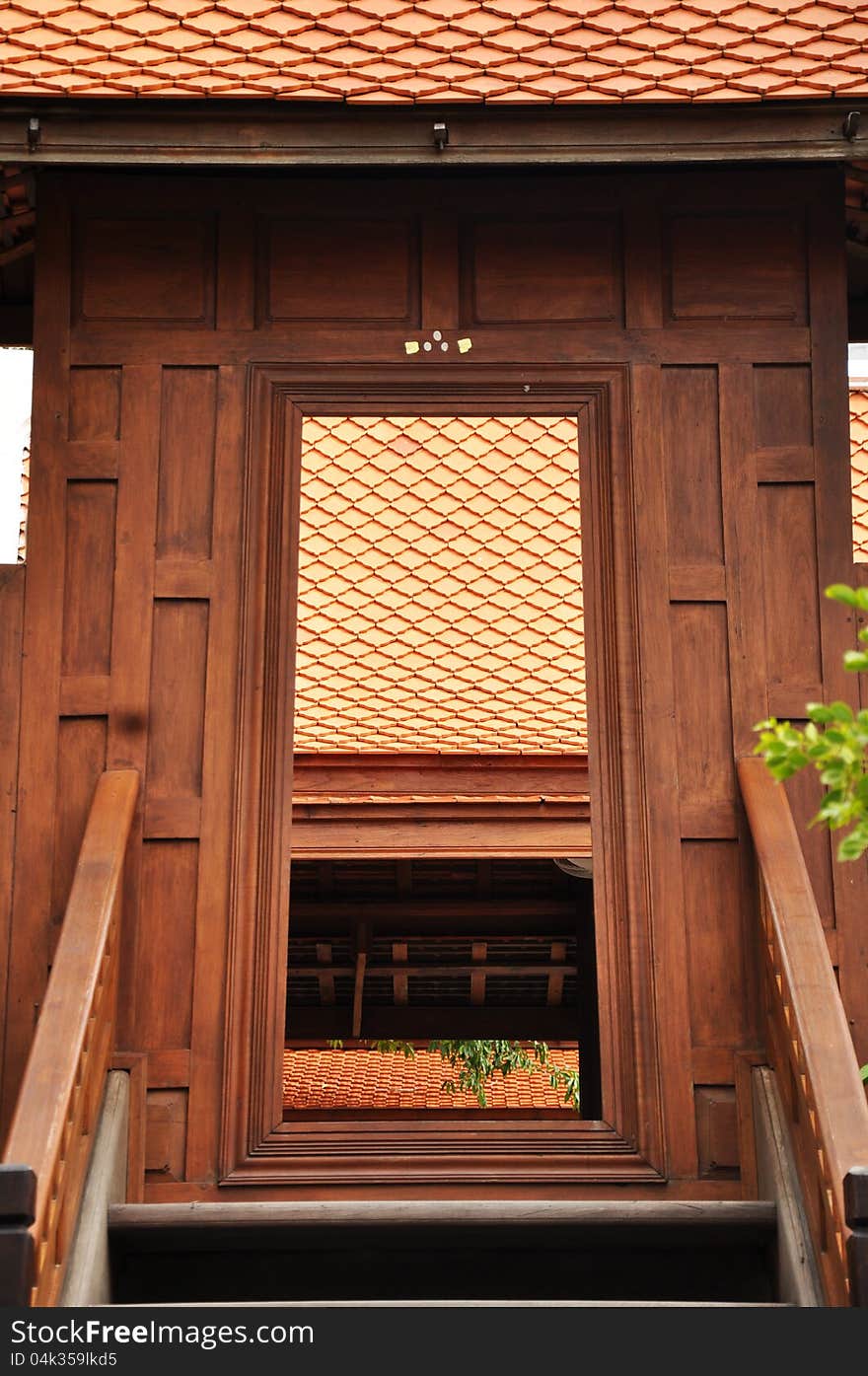 Ancient Thai Style Doorway