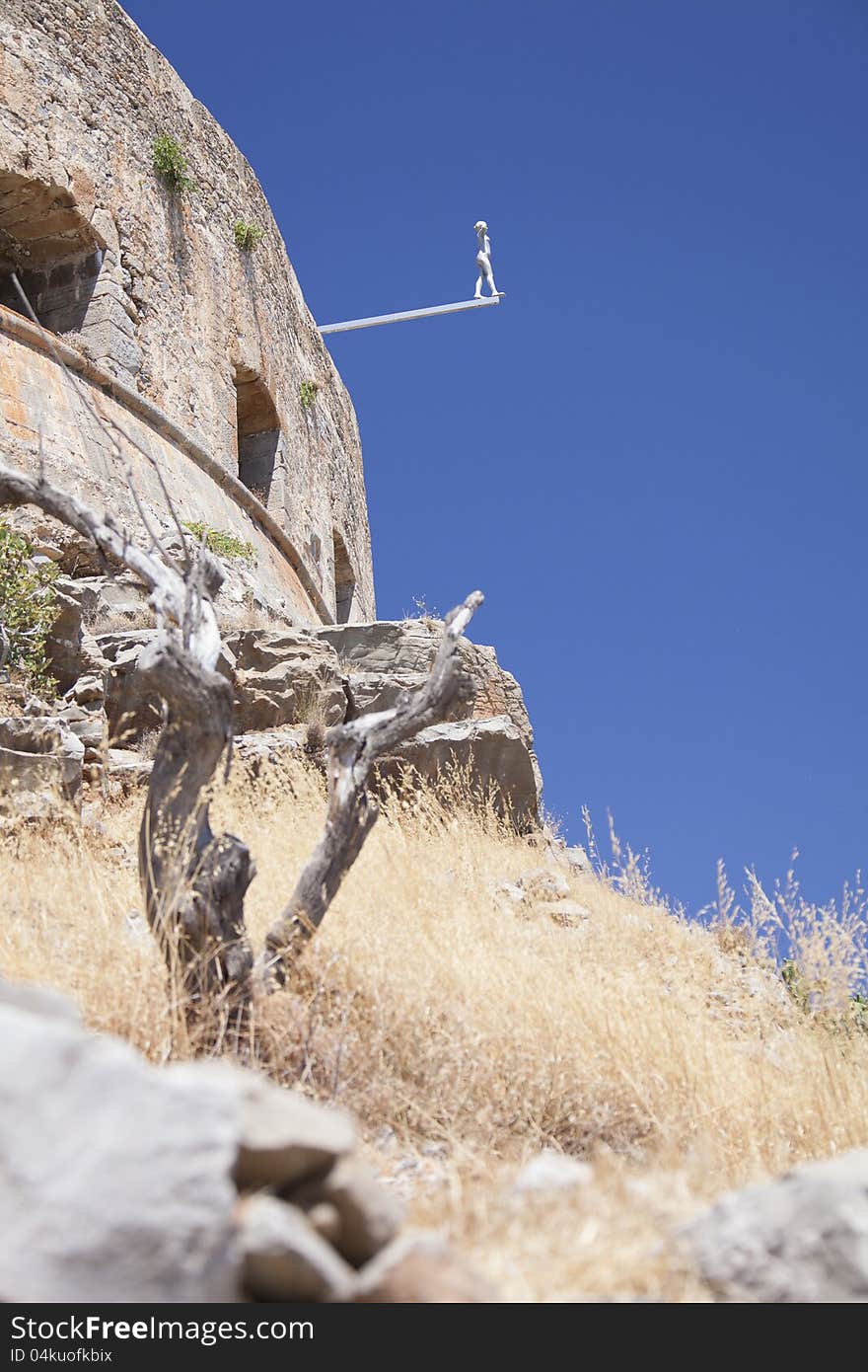 Unusual  sculpture of a girl divers