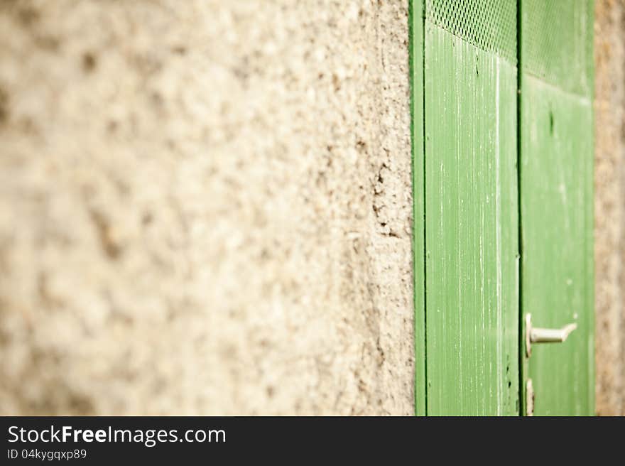 Green door