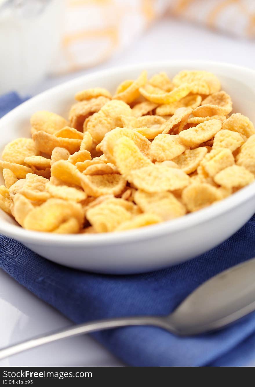 A bowl of cornflakes