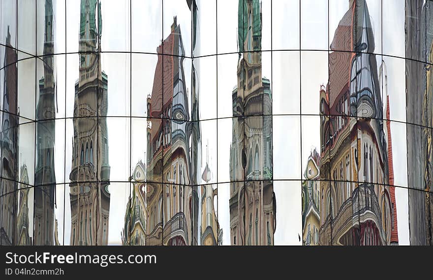 Modern and Old Architecture in Vienna