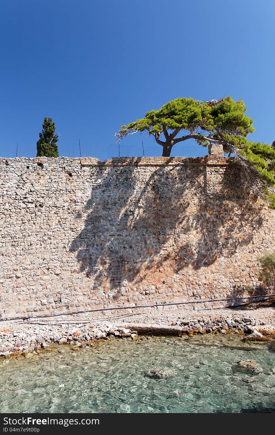 Stone wall day in the summer