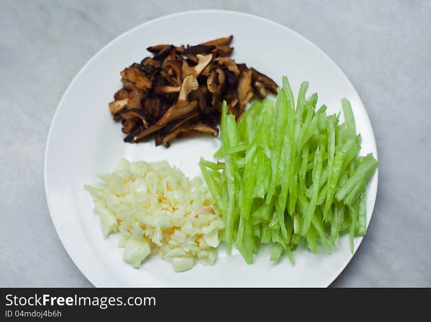 MUSHROOMS, ONION, GARLIC AND BELL PEPPER. MUSHROOMS, ONION, GARLIC AND BELL PEPPER