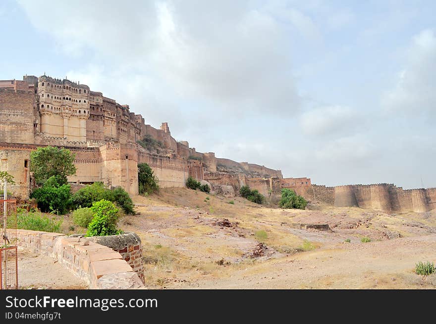 Mehrangarh fort spread across like a peacock tail. Mehrangarh fort spread across like a peacock tail