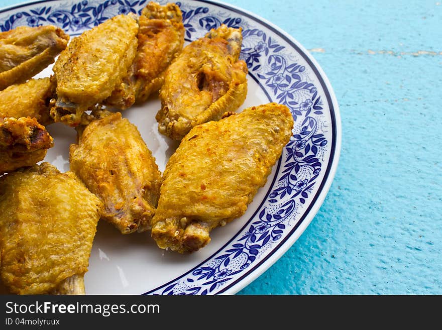 Fried chicken wings