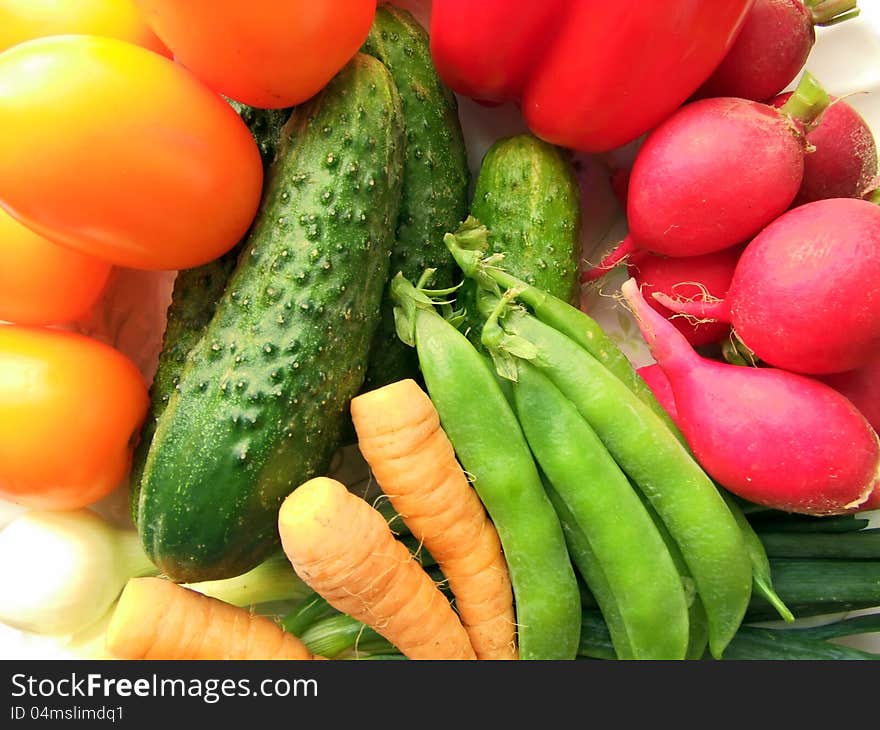 Fresh ripe vegetables on a platter