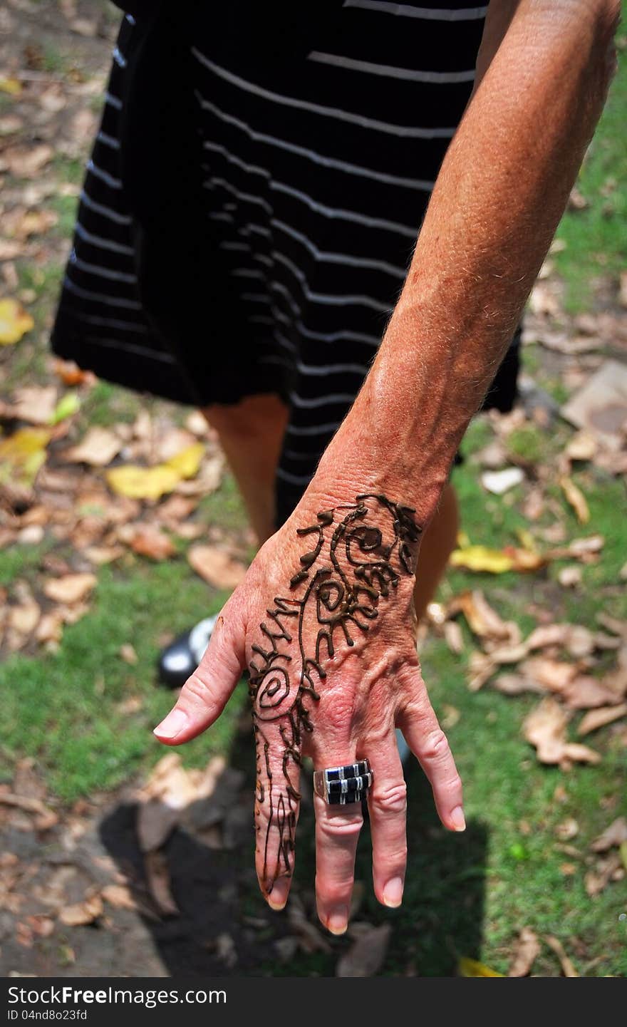 Henna Hand Tattoo In Delhi, India