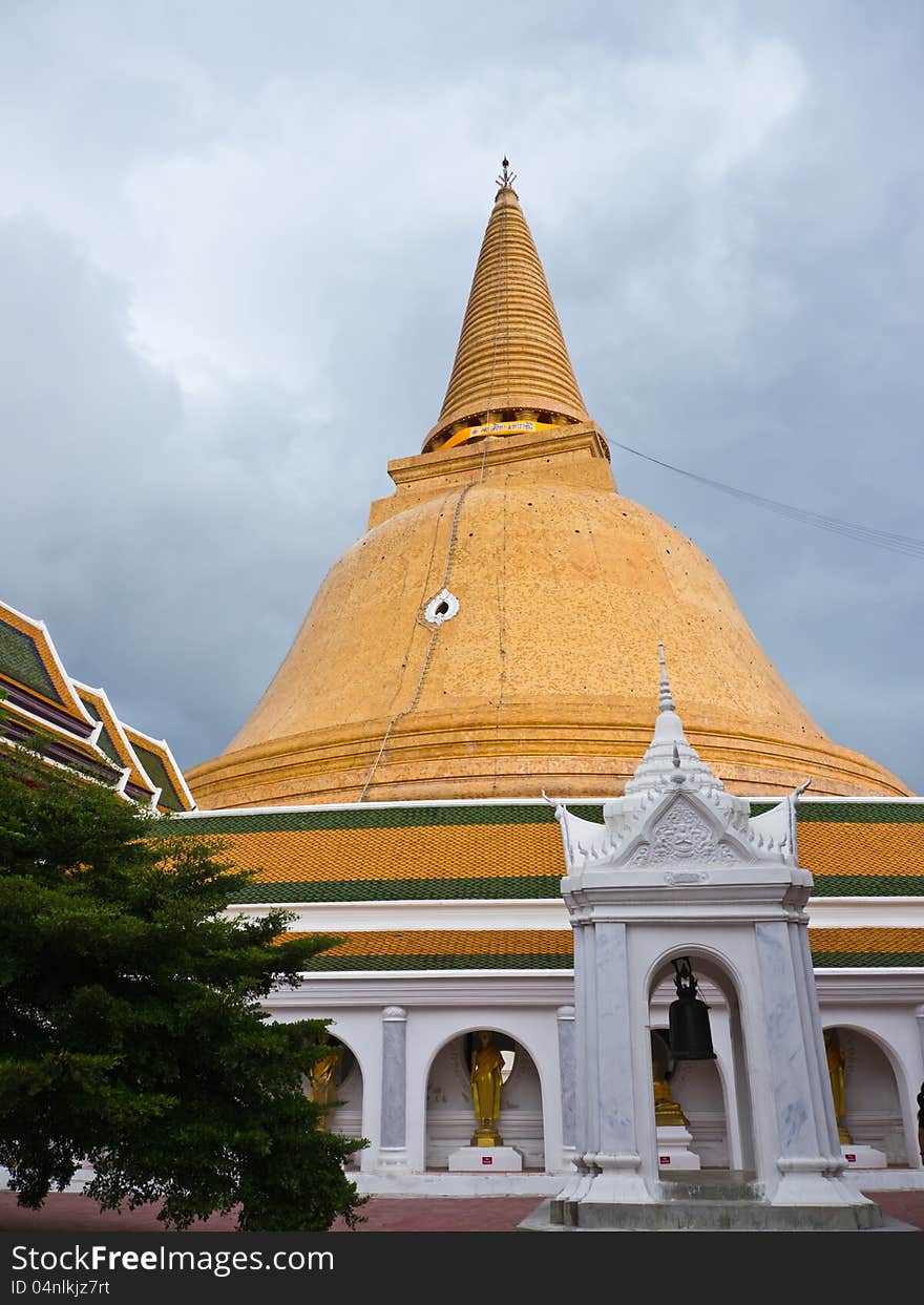 Holy stupa (chedi) of the beginning in Nakhon Pathom, Thailand. Holy stupa (chedi) of the beginning in Nakhon Pathom, Thailand