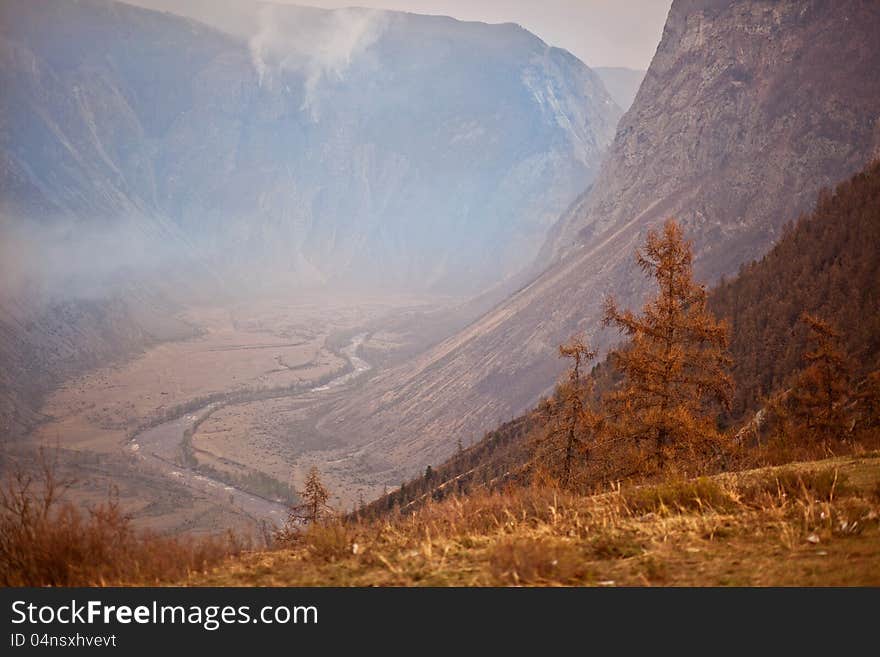 Altay mountains it's very beautiful. Altay mountains it's very beautiful.