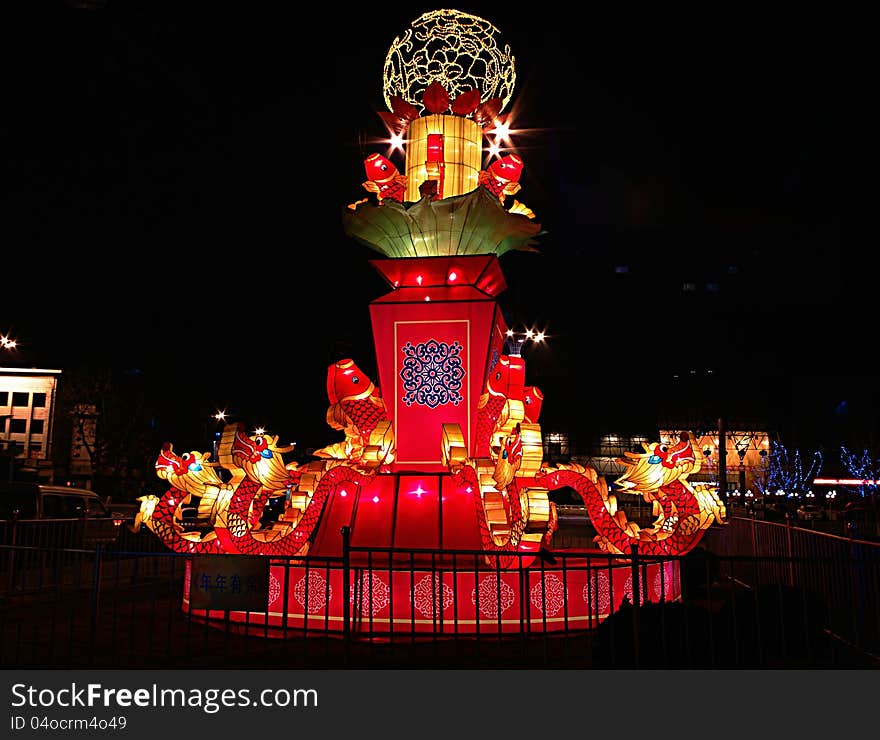 It is the Lantern Festival in China on February 21.According to the traditional habit of China, the Lantern Festival is the important component of Chinese New Year.carp jump on the sky has become the dragon story。