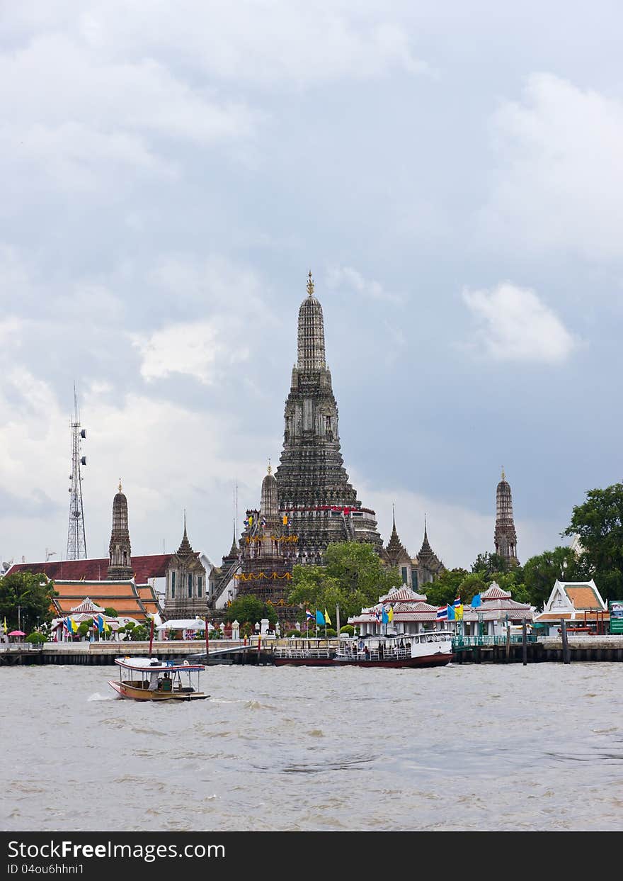 Dawn temple, landmarks in Bangkok Thailand