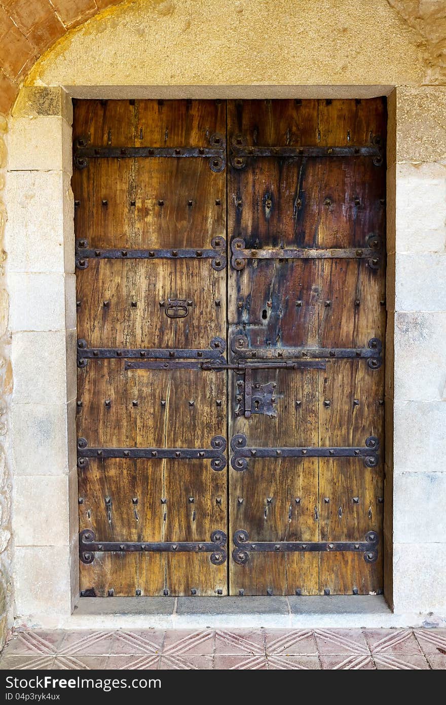 Beautiful old door in the city of Spain