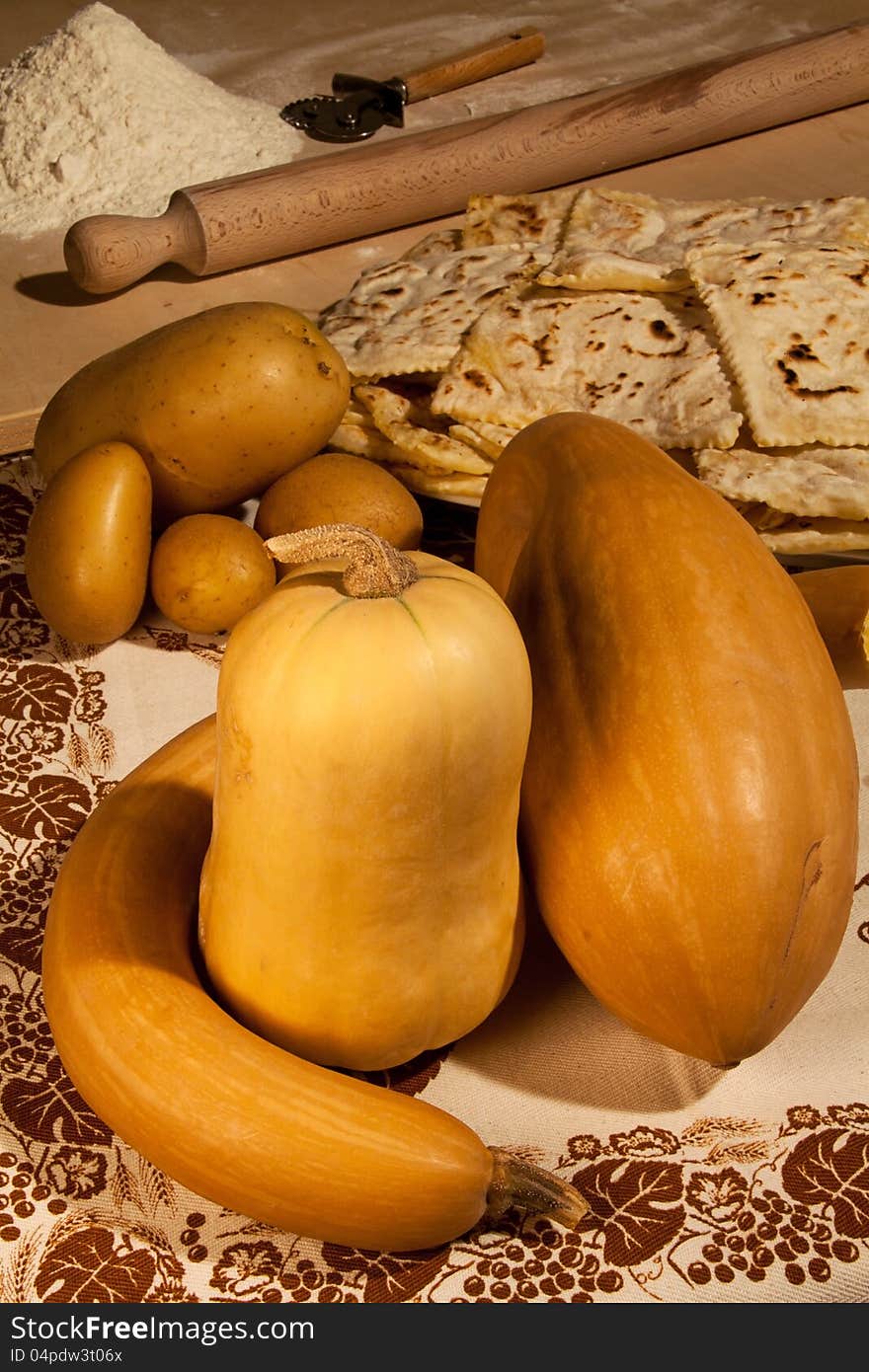 Ingredients to make pumpkin ravioli