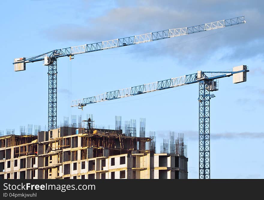 Construction of monolithic concrete house. Construction of monolithic concrete house