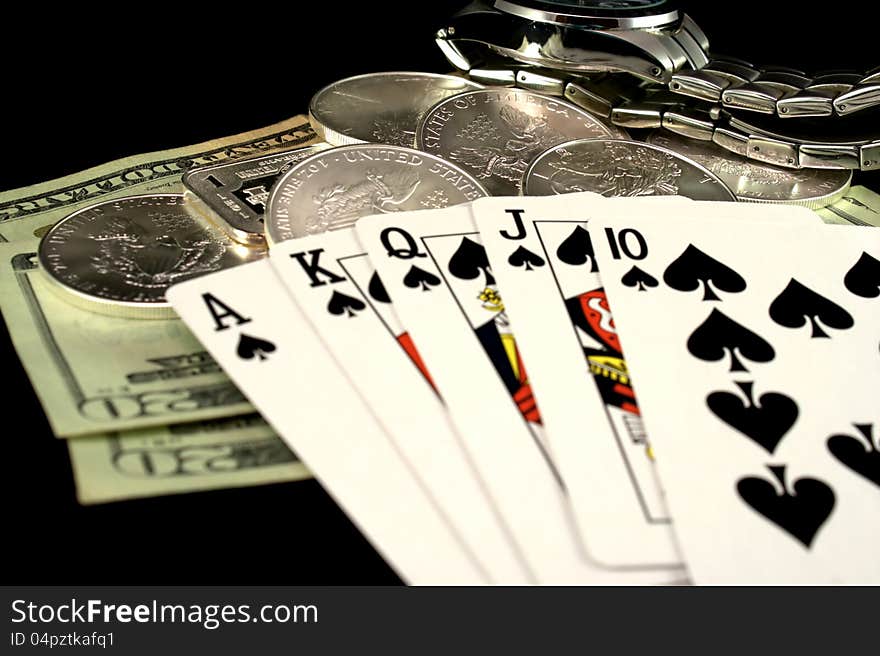 Royal flush on cash jackpot