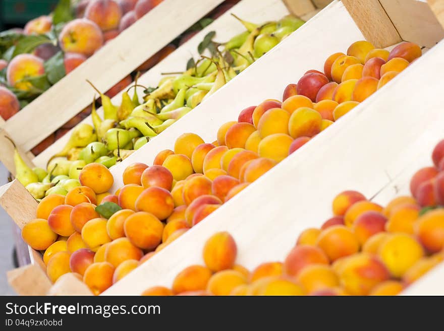 Fresh fruit market