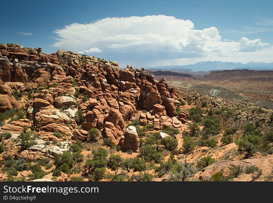 Arches national parck,utah,USA-august 9,2012:view of the national park. Arches national parck,utah,USA-august 9,2012:view of the national park