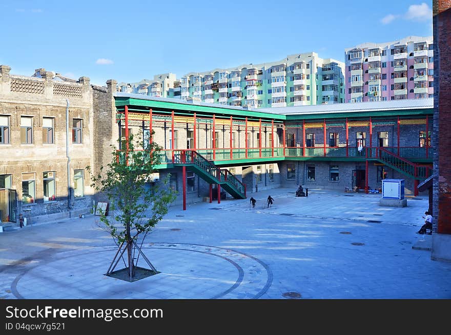 Chinese Baroque Block is an old area of Harbin. The style of architechure is merged Baroque and Chinese classic.