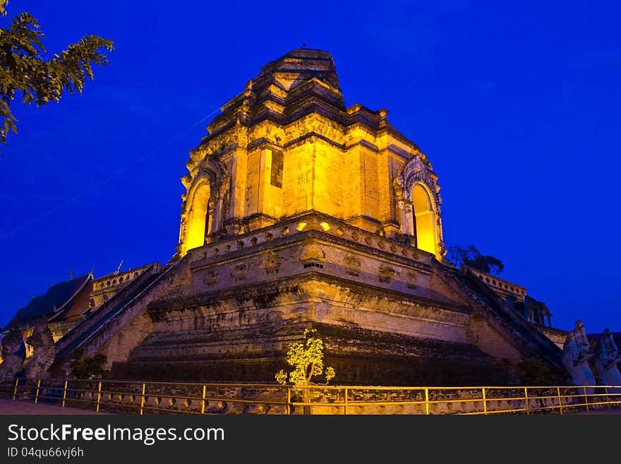 Wat Chedi Luang, Chiang mai