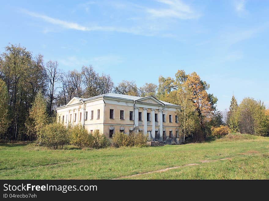 Outbuilding of architectural ensemble of the eighteenth century outside Moscow. Outbuilding of architectural ensemble of the eighteenth century outside Moscow