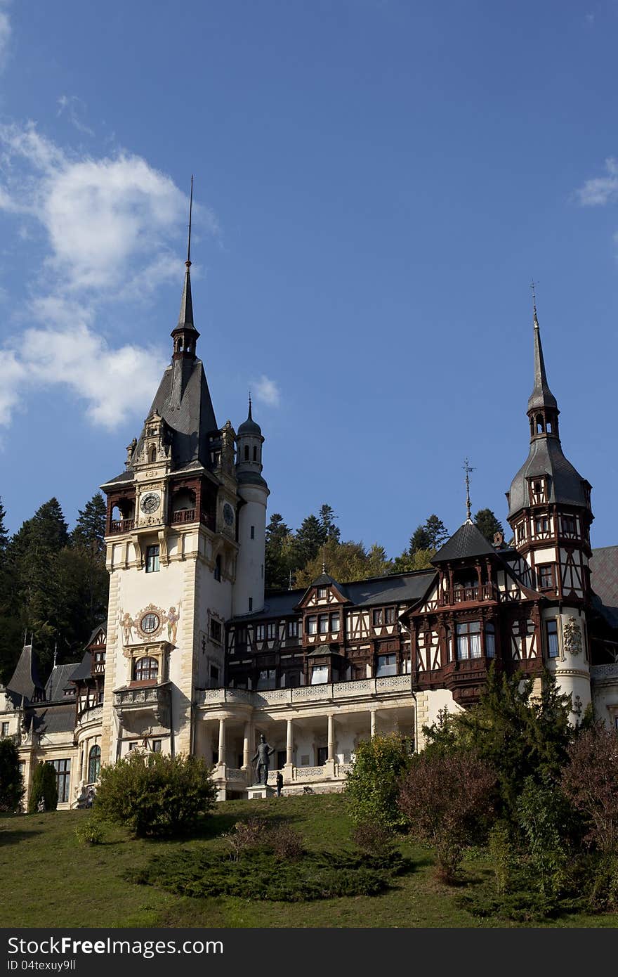 Peles Castle Gardens