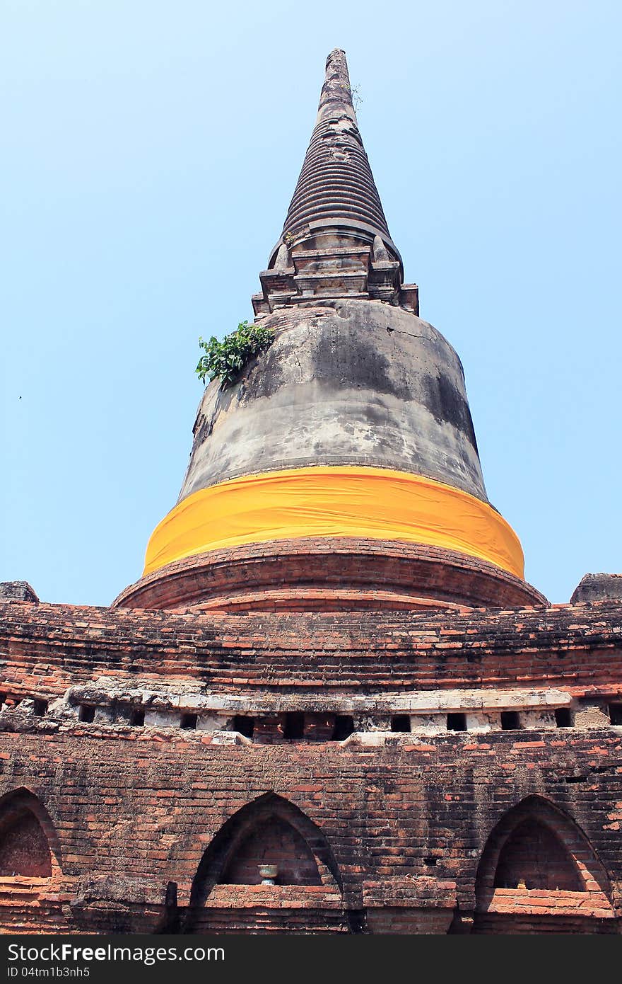 Pagoda at wat yai chaimongkol temple, ayutthaya