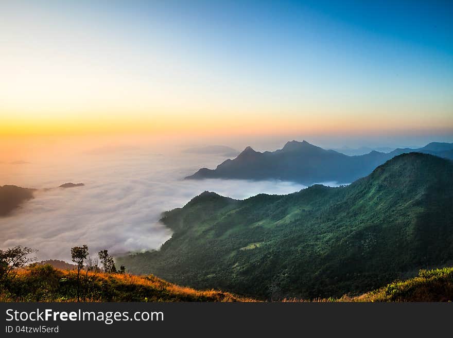 Sea mist, The sea of fog from northern thailand