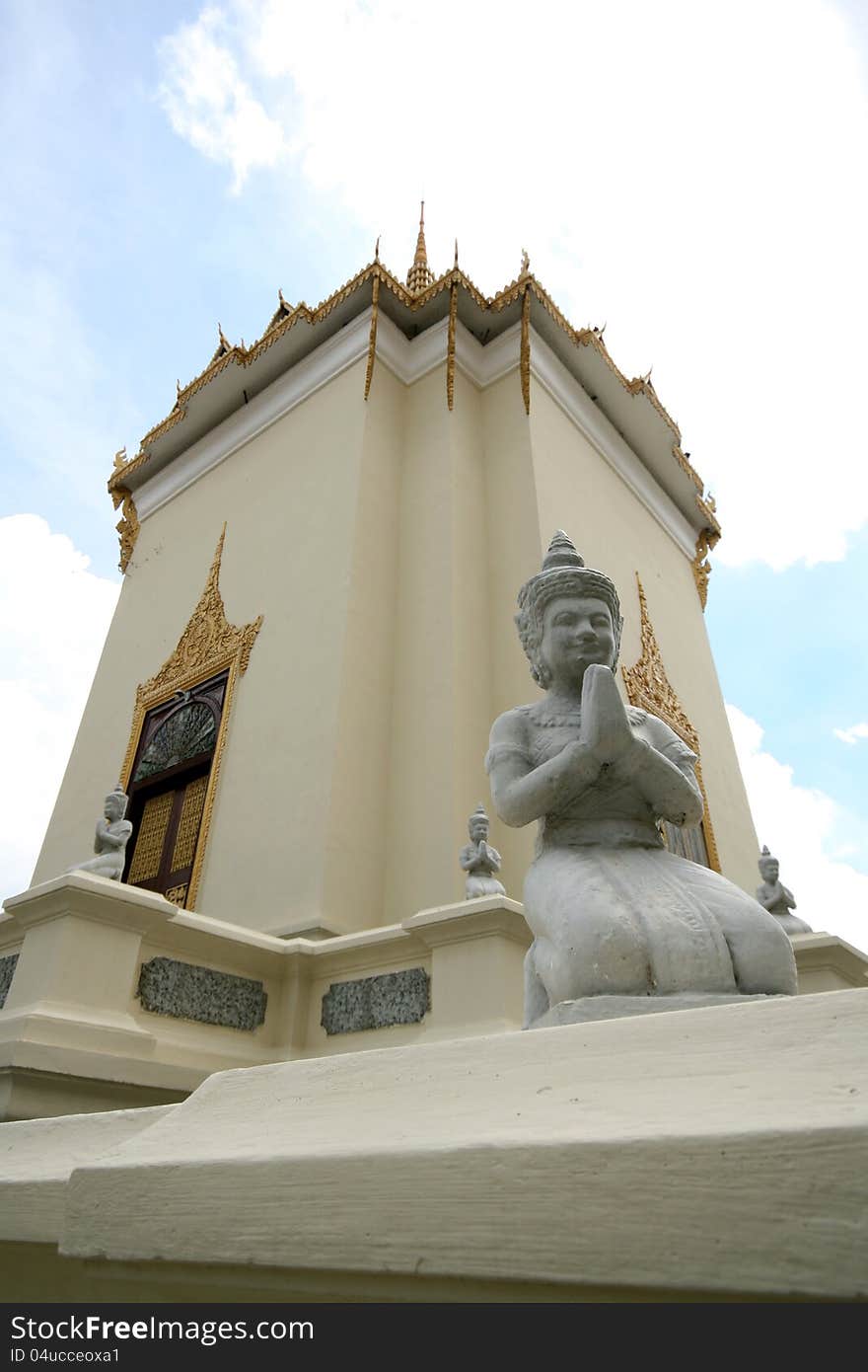 Statue of praying Buddha at the Royal Palace in Phnom Penh, Cambodia