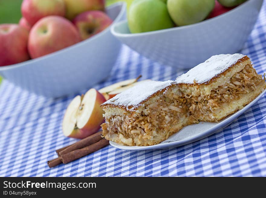 Apple pie - apple cake - apple strudel