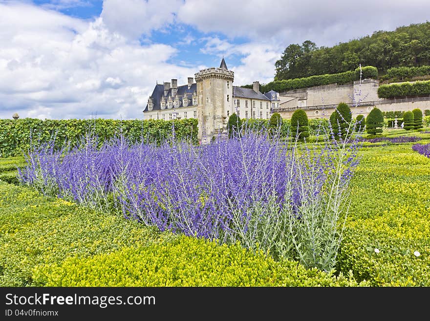 Villandry Castle &x28;Chateau&x29; and gardens.